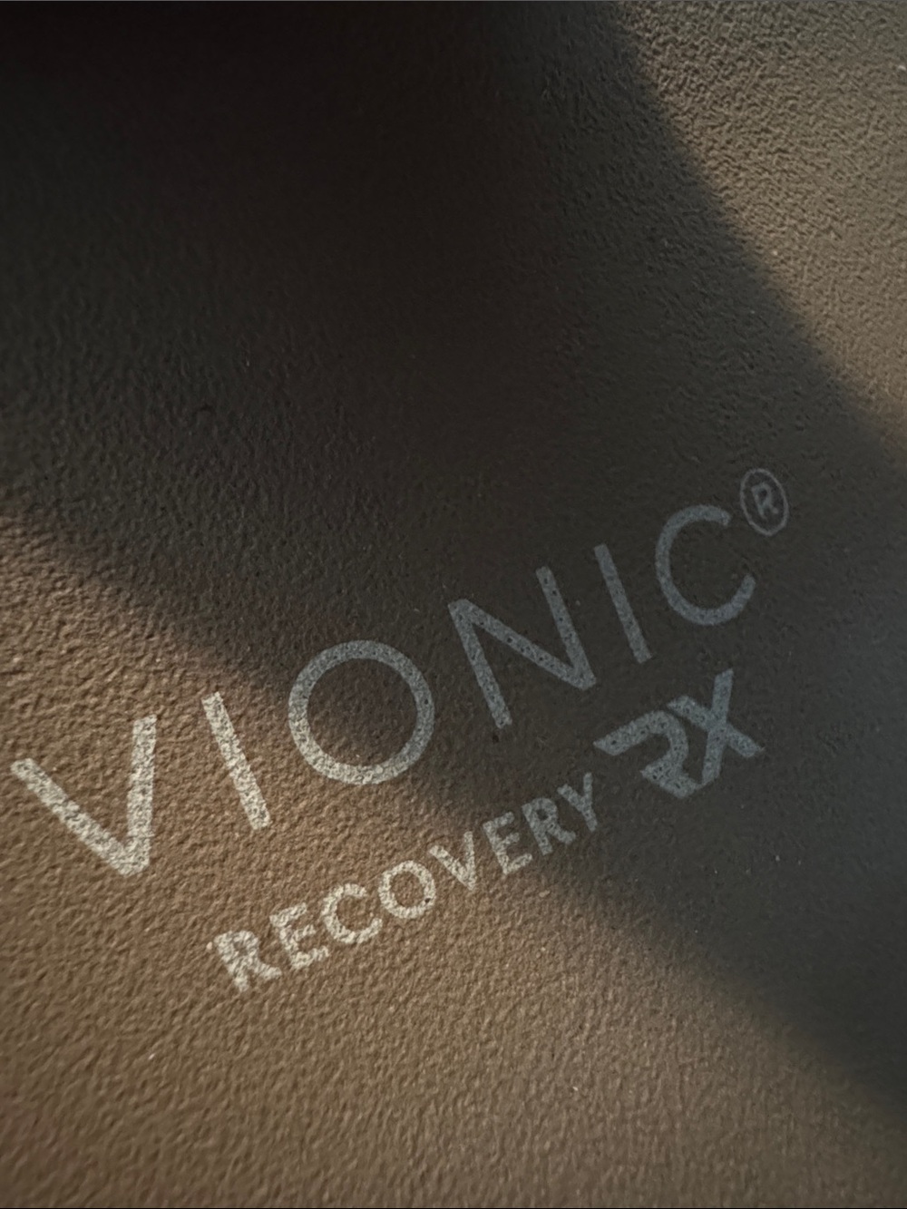 🍁Comfy Vionic Flip Flops🍁 - Picture 7 of 8